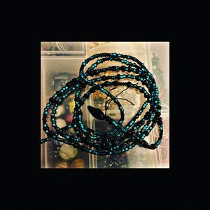 Waist beads